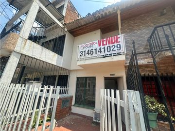 Venta de casa en el B/ Brisas de los alamos