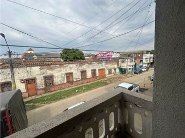 Venta de casa en el B/ santander
