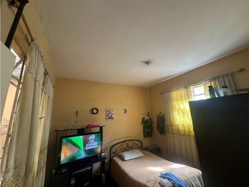 Venta de casa en el B/ santander