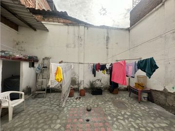 Venta de casa en el B/ santander