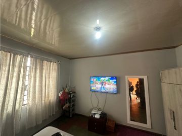 Venta de casa en el B/ santander
