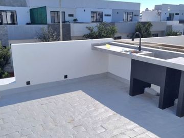 CASANUEVA EN VENTA, PRECIOSA TERMINADOS PREMIUM EN SAVIA CENTRAL , ZAPOPAN.