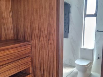 CASANUEVA EN VENTA, PRECIOSA TERMINADOS PREMIUM EN SAVIA CENTRAL , ZAPOPAN.