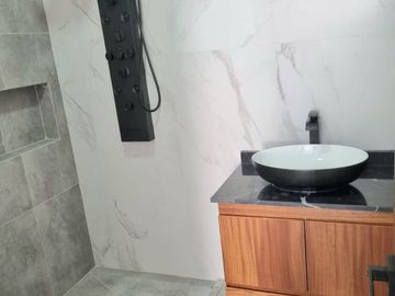 CASANUEVA EN VENTA, PRECIOSA TERMINADOS PREMIUM EN SAVIA CENTRAL , ZAPOPAN.