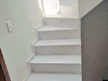 CASANUEVA EN VENTA, PRECIOSA TERMINADOS PREMIUM EN SAVIA CENTRAL , ZAPOPAN.