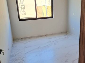 CASANUEVA EN VENTA, PRECIOSA TERMINADOS PREMIUM EN SAVIA CENTRAL , ZAPOPAN.