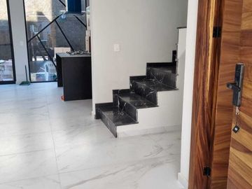 CASANUEVA EN VENTA, PRECIOSA TERMINADOS PREMIUM EN SAVIA CENTRAL , ZAPOPAN.