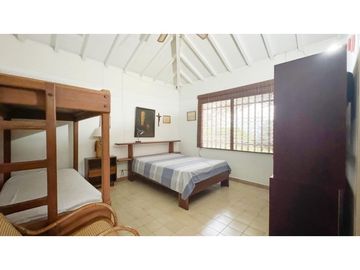 Venta de finca en Bolombolo