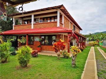 CASA CAMPESTRE EN VENTA, PAVAS, LA CUMBRE, VALLE DEL CAUCA