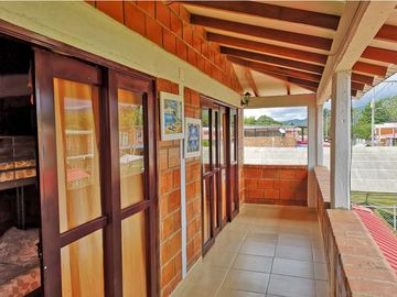 CASA CAMPESTRE EN VENTA, PAVAS, LA CUMBRE, VALLE DEL CAUCA