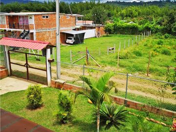 CASA CAMPESTRE EN VENTA, PAVAS, LA CUMBRE, VALLE DEL CAUCA