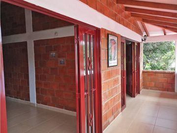 CASA CAMPESTRE EN VENTA, PAVAS, LA CUMBRE, VALLE DEL CAUCA