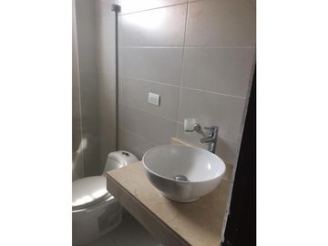 SE VENDE AMPLIO APARTAMENTO EN VILLA SANTOS SOMBRA