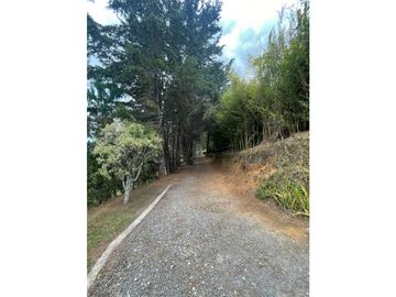 vendo casa finca  el Retiro Antioquia 12.000 m2
