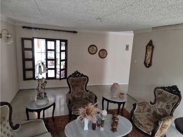Vendo casa usada ciudad jardin