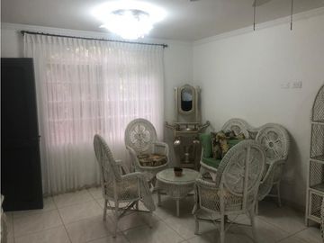 CASA EN VENTA/BARRIO LA PRADERA MONTEROA