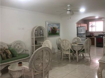 CASA EN VENTA/BARRIO LA PRADERA MONTEROA