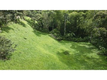 VENTA DE CASA CAMPESTRE EN SALENTO, QUINDO, COLOMBIA