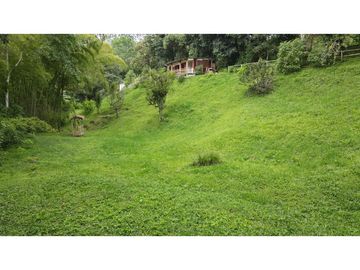 VENTA DE CASA CAMPESTRE EN SALENTO, QUINDO, COLOMBIA