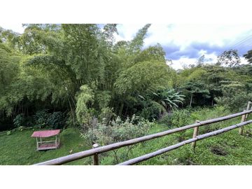 VENTA DE CASA CAMPESTRE EN SALENTO, QUINDO, COLOMBIA