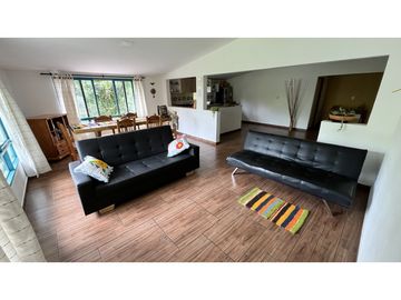 VENTA DE CASA CAMPESTRE EN SALENTO, QUINDO, COLOMBIA