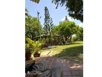 Espectacular casa campestre, 3000m2 de terreno, masinga (bonda)