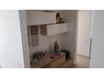 Apartamento con excelente ubicación en el Prado - 005