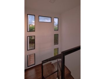 VENTA CASA CAMPESTRE INDEPENDIENTE VIA AL AEROPUERTO