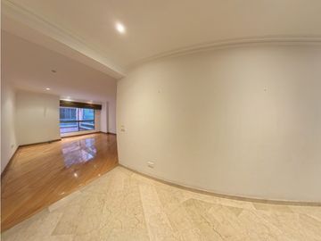 Apartamento duplex en venta de 137 m2 Molinos norte