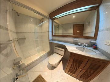 Apartamento duplex en venta de 137 m2 Molinos norte