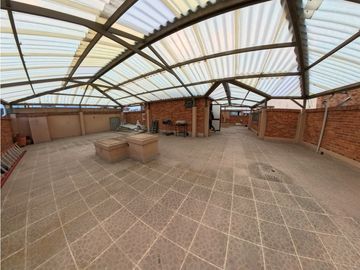 Apartamento duplex en venta de 137 m2 Molinos norte