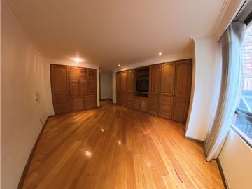 Apartamento duplex en venta de 137 m2 Molinos norte