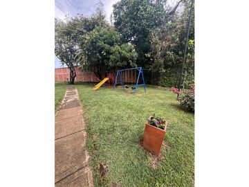 Venta de Espectacular Casa en Condominio en Jamundi