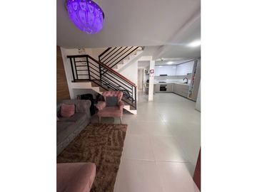 Venta de Espectacular Casa en Condominio en Jamundi