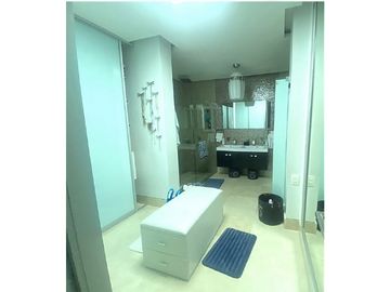 SE VENDE CASA DE LUJO EN VILLA CAMPESTRE