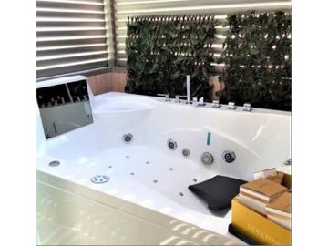 SE VENDE CASA DE LUJO EN VILLA CAMPESTRE