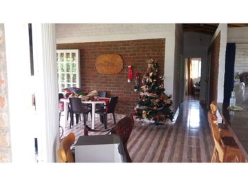 Casa de campo en venta / permuta - Santa Rosa de Tapias Guacarí Valle