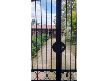 Casa de campo en venta / permuta - Santa Rosa de Tapias Guacarí Valle