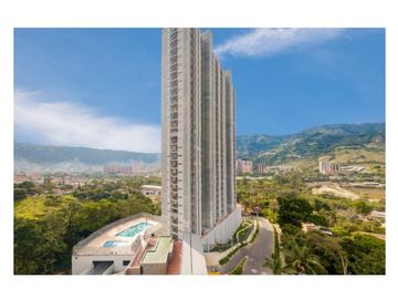 SE VENDE APARTAMENTO EN COPACABANA