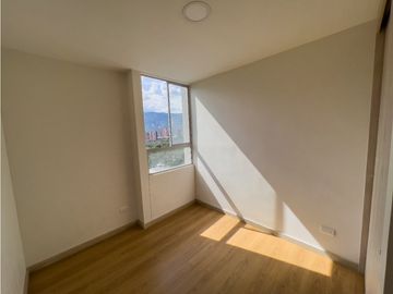 SE VENDE APARTAMENTO EN COPACABANA