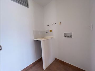 SE VENDE APARTAMENTO EN COPACABANA