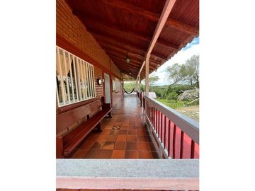 VENTA DE ESPECTACULAR FINCA EN FILANDIA QUINDIO ALTA VALORIZACION