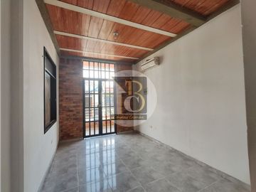 CASA EN VENTA EN EL BARRIO REMANSO YOPAL