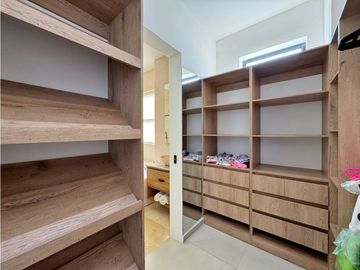 Venta CASA de LUJO de 2 niveles Karibana Beach & Golf Cartagena