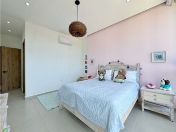 Venta CASA de LUJO de 2 niveles Karibana Beach & Golf Cartagena