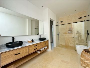 Venta CASA de LUJO de 2 niveles Karibana Beach & Golf Cartagena