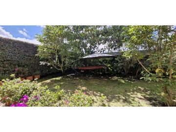 Amplia y bella casa para la venta en Chía