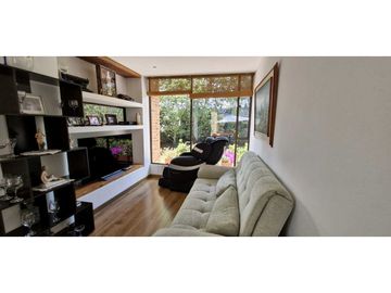 Amplia y bella casa para la venta en Chía