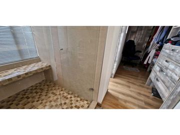 Amplia y bella casa para la venta en Chía