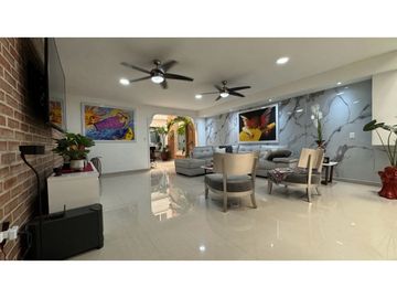 Casa remodelada amoblada en venta permuta Barrio Parque Lineal Palmira